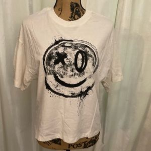 NWOT Protend Smiley Tee